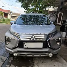 Mitsubishi Xpander Ultimate 2019 Silver Tgn 1 dari baru