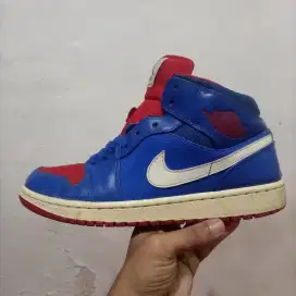 Air Jordan 1 Mid 'Detroit Pistons'