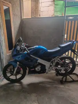 Dijual Honda CBR OLD 150 Thailand