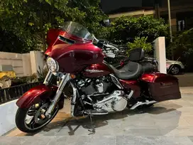 Harley Davidson Street Glide 2019 jual cepat