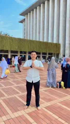 Mencari pekerjaan driver supir pribadi wa :082114641816