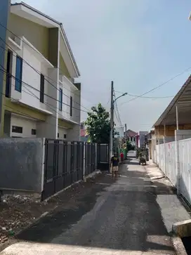 Rumah Siap Huni Bagus di Cilangkap Jakarta Timur 3 Kamar Termurah