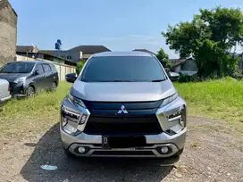 Mitsubishi Xpander Ultimate AT 2022 Silver