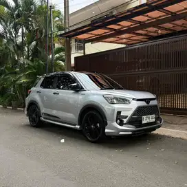 Raize 1.0 Turbo two tone Gr-Sport Non Tss