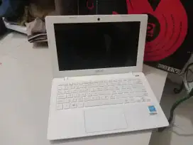 Notebook merk asus
