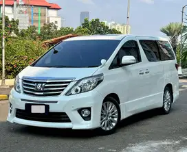 TOYOTA ALPHARD SC AT TAHUN 2012