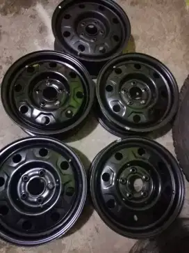 Velk kalenh taruna ada 5 pcs mulus.no peang atau geol Rp.3.200000