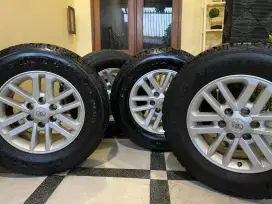 VRLG N BAN ORI FORTUNER VNT 2013 R17