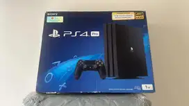 Playstation PS4 Pro 1tb