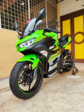 Kawasaki Ninja250 / Ninja 250 Fi 2018 SE KRT, Green Tech Kawasaki.