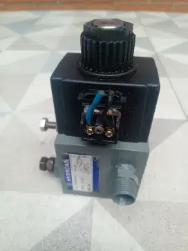 Control liting valve hidrolic  murah