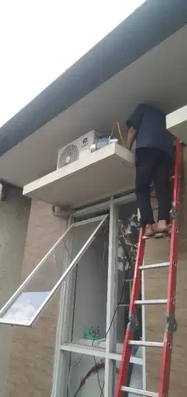 Service AC, pasang/bongkar AC, mesin cuci, kulkas