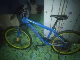 Sepeda ukuran 26 merk Ferrari