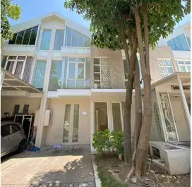 Rumah Siap Huni 2 Lantai Zimbali Costa Pakuwon City
