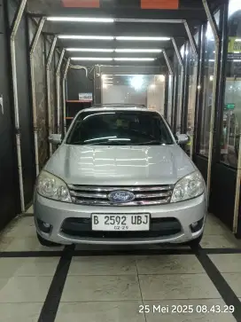 Ford SUV Keren and Tangguh