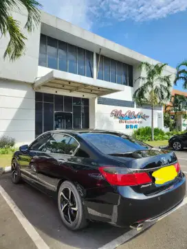 Dijual cepat Honda Accord VTIL Tahun 2013