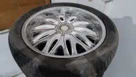 Dijual Velg ring 22 baut 6 cocok untuk mobil Fortuner dan Pajero