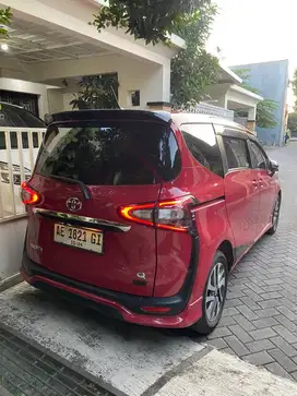 Toyota Sienta Q 2016