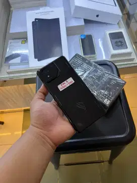 Asus ROG Phone 8 12/256GB Phantom Black Second