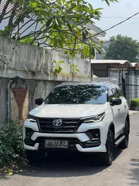 Fortuner GR 2.8 Sport Like New Cash