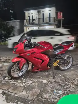 Kawasaki ninja 250 karbu
