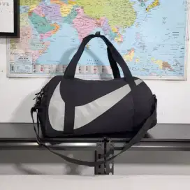 Nike duffel bag tas