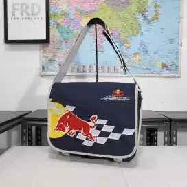 RedBull Racing F1 sling bag tas