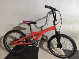 Sepeda bmx ukuran 20 siap pakai