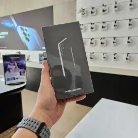 Samsung S25 ultra 12/512 garansi resmi sein 1 tahun