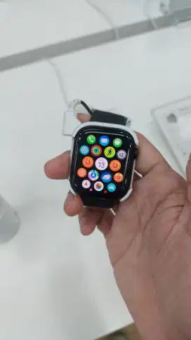 apple Watch S10 bergaransi resmi