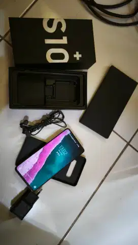 Samsung S10+ 8/512 Sein