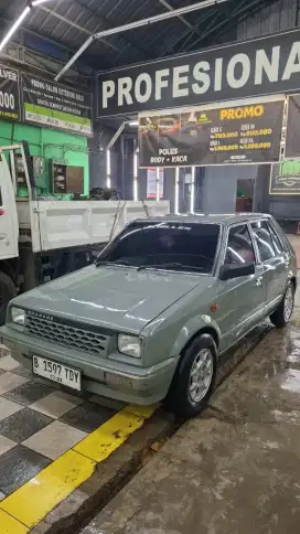 DIJUAL MOBIL CHARADE G11 (84) ORIGINAL