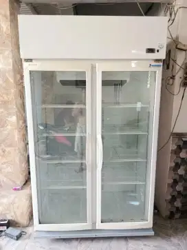 showcase chiller 2 pintu panasonic