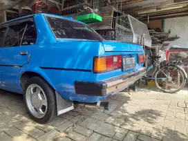 Toyota Corolla 1982 Bensin