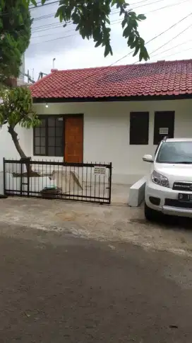 Disewakan Rumah Nyaman Di Pasir Jati Bandung Timur