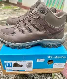 Selatu Boots Columbia