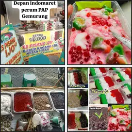 Jaga stand Es Pisang Ijo