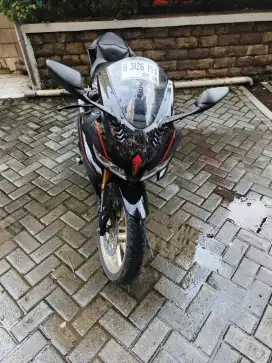 Yamaha R15 V3 thn 2018