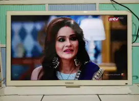 32 Samsung Mulus Analog TV!