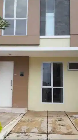 Dijual Rumah 2 Lantai Grand Batavia Pasar Kemis