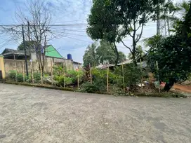 300Jt-an Tanah di Pakjo Cocok Bangun Hunian SHM