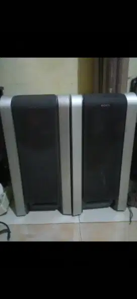 Speaker pasif Sony sepasang (2 box)kondisi bagus sekali siap pakai