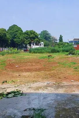 Di sewakan tanah di tepi jalan raya area Cipulir Kebayoran lama Jakl