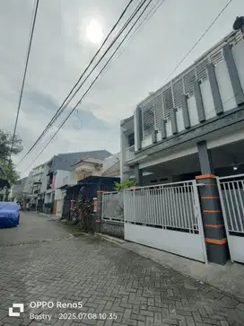 Strategis! Kost Dpn Kampus UB Kedokteran Sigura-Gura Kota Malang