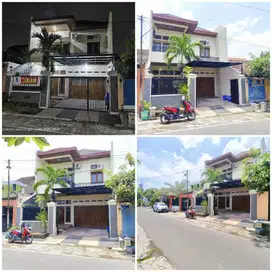 Rumah mewah pinggir jalan turun harga di sumber banyuanyar