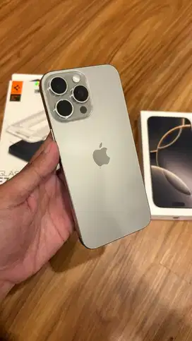 Jual Apple iPhone 16 Pro Max 256 GB Resmi Ibox PA/A Like New