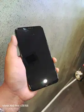 iPhone xs max 64gb