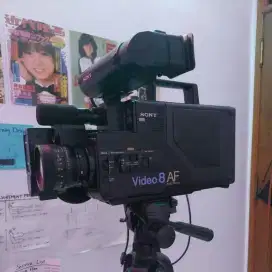 RARE SONY CCD V8AF Video8 Handycam