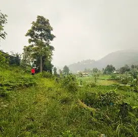 Tanah Pekarangan murah kemuning karanganyar view bagus