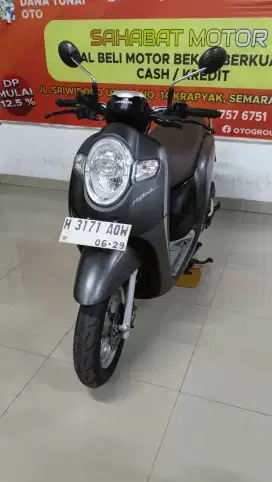 Scoopy staylist th 2019 istimewa